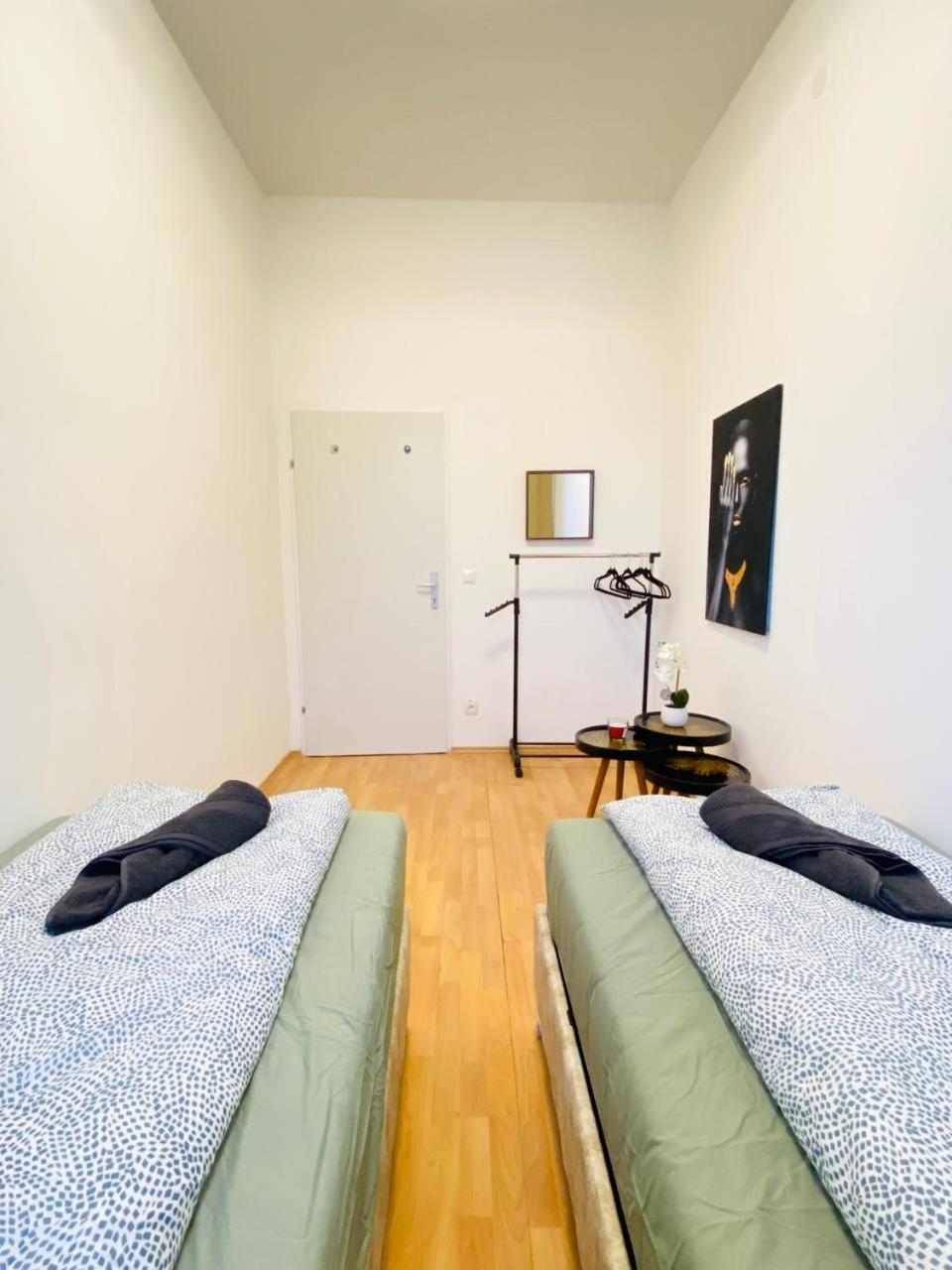 Comfortable Room In The 23Rd District Of Vienna Fr4 Exterior photo