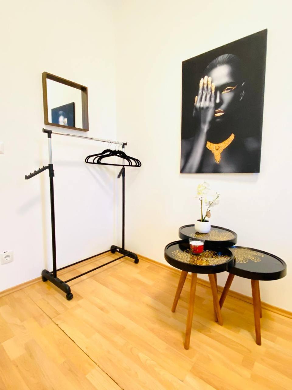 Comfortable Room In The 23Rd District Of Vienna Fr4 Exterior photo