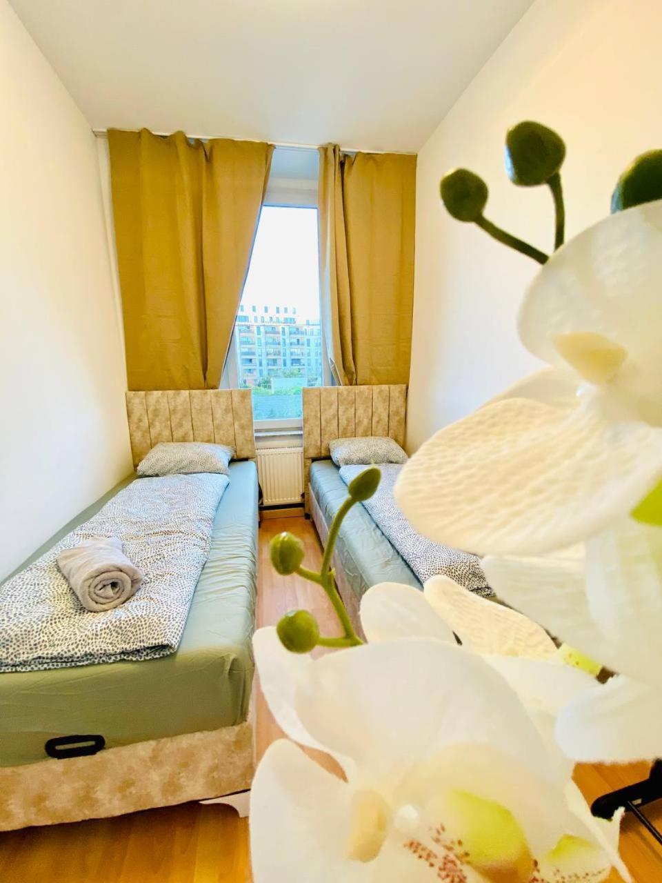 Comfortable Room In The 23Rd District Of Vienna Fr4 Exterior photo