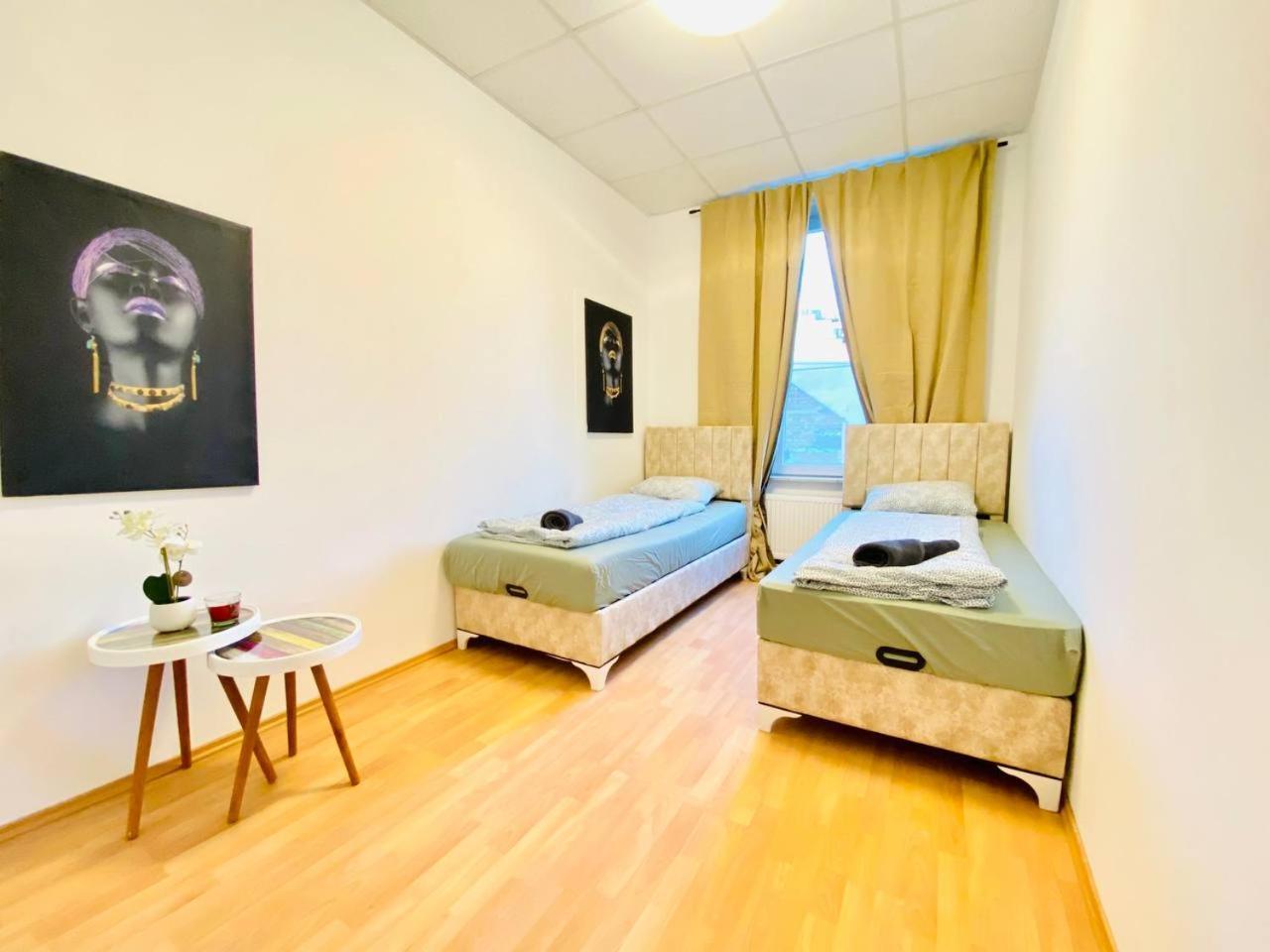 Comfortable Room In The 23Rd District Of Vienna Fr4 Exterior photo